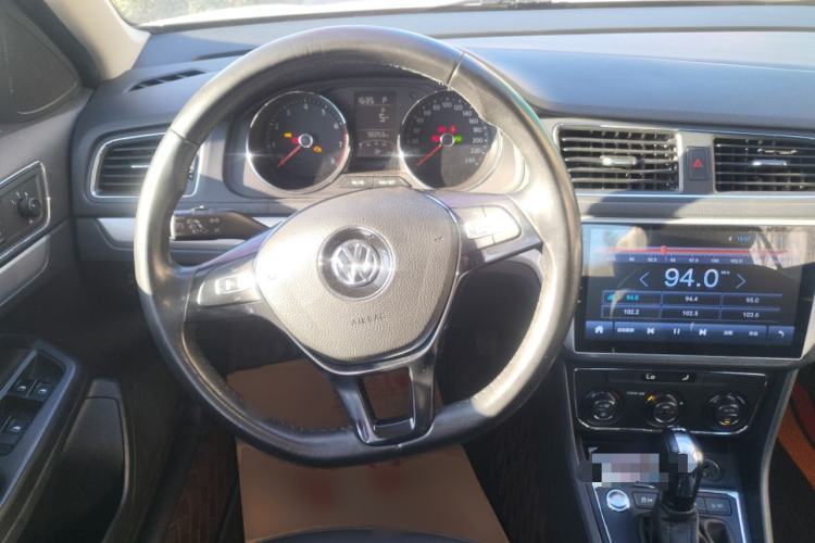 Used Volkswagen Gran Lavida 2017 180TSI DSG Comfort Edition
