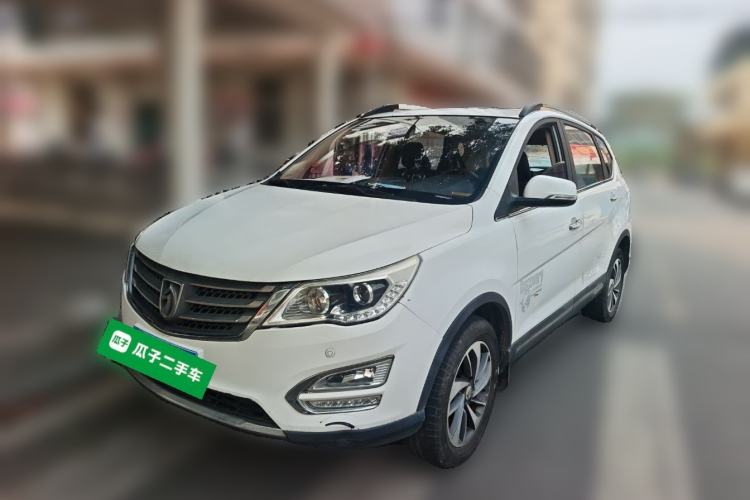 Used Baojun 560 2015 1.8L manual luxury version