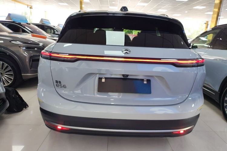Used Nio ES6 2023 75 kWh
