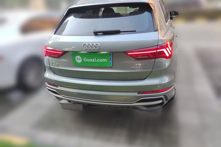 Used Audi Q3 2022 40 TFSI Fashion Dynamic Model
