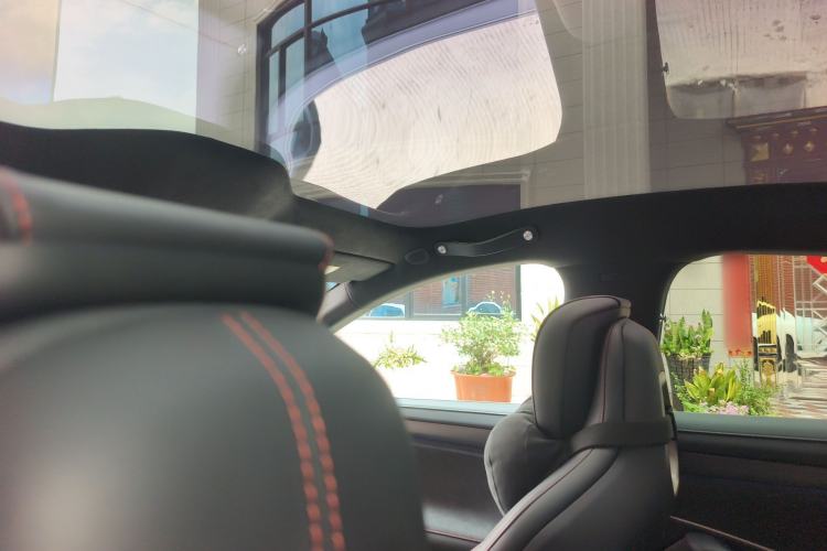 Used Xiaomi Auto SU7 2024 Four-Wheel Drive Ultra-Long Range Advanced Intelligent Driving Max Edition Headliner