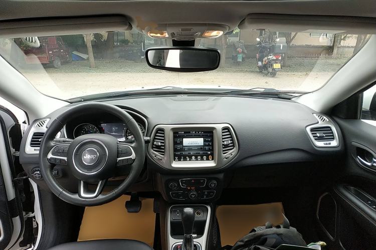 Used Jeep Compass 2017 200T Automatic Family Edition