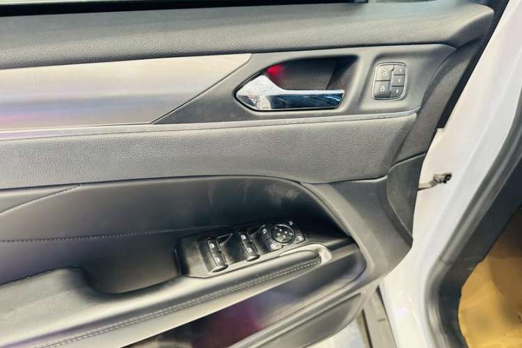 Used Lincoln MKC 2019 2.0T Two-Wheel Drive Luxury Edition China VI Standard