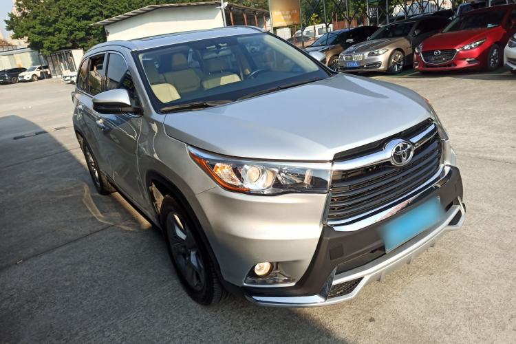 Used Toyota Highlander 2017 2.0T Two-Wheel Drive Luxury Edition 7 Seats
