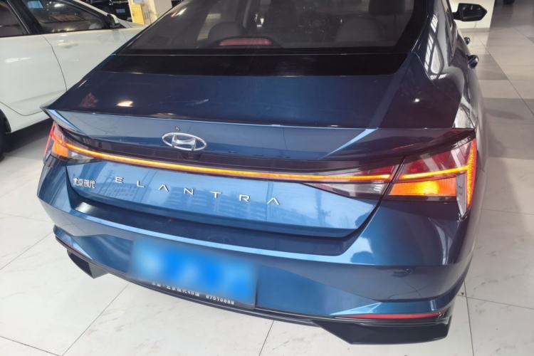 Used Hyundai Elantra 2021 1.5L CVT LUX Prestige Edition