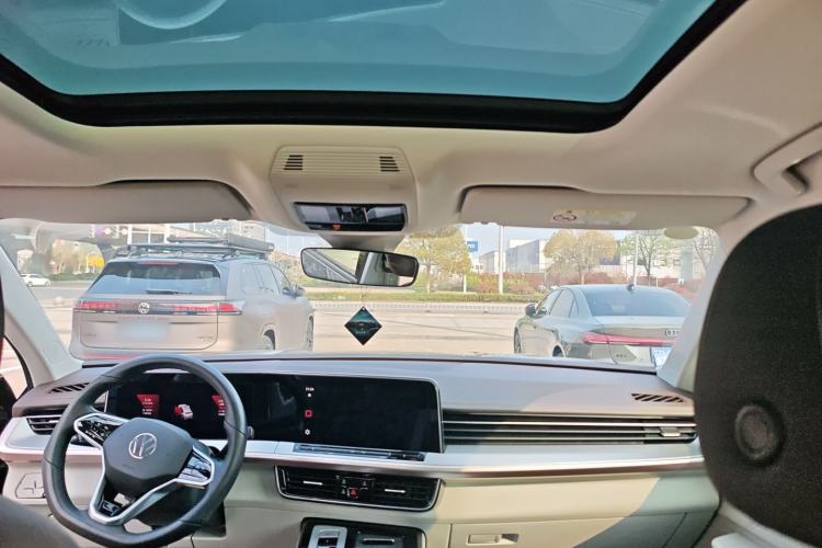 Used Volkswagen Tavendor 2023 380TSI Four-Wheel Drive R-Line Cruise Edition