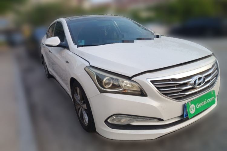 Used Hyundai Mistra 2016 1.6T Automatic Flagship TOP Model Front Right 45 Deg