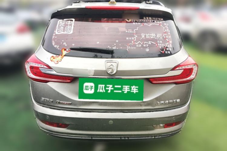 Used Baojun 310W 2017 1.5L Manual Fashion Model China V