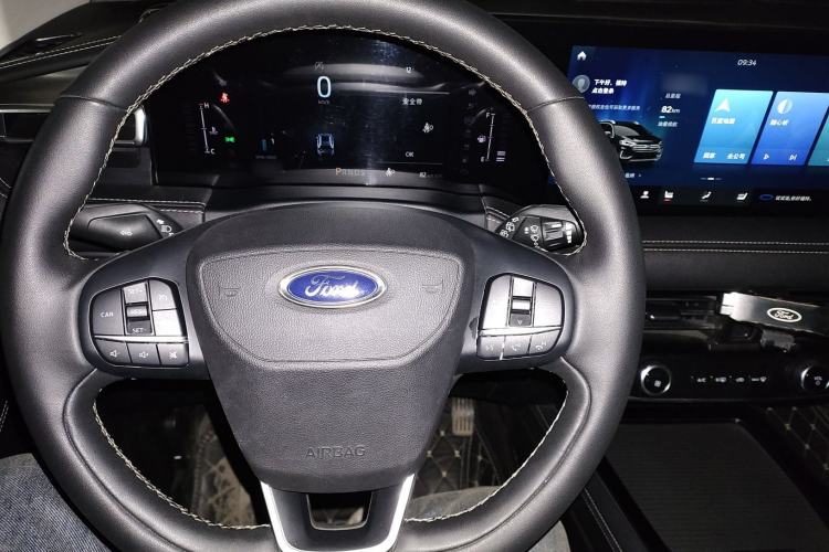 Used Ford Edge 2022 PLUS EcoBoost 245 Four-Wheel Drive Platinum Edition 7-Seater