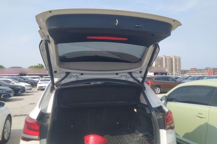 Used BMW X1 2022 sDrive25Li Leading Model Trunk