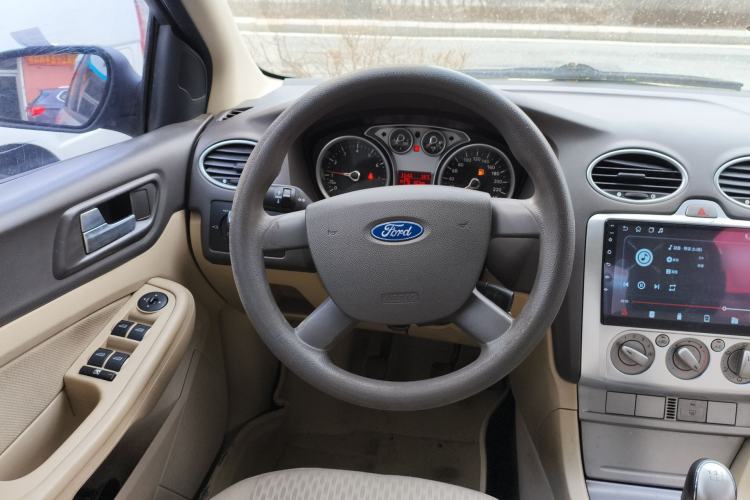 Used Ford Focus 2011 Sedan 1.8L Manual Comfort Model