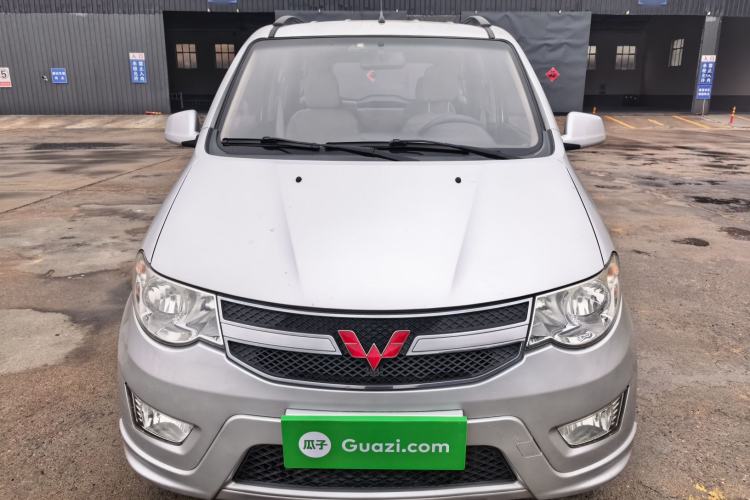 Used Wuling Hongguang 2014 1.5L S Standard Version
