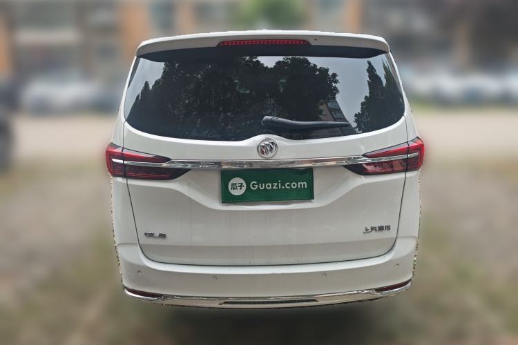 Used Buick GL8 2023 Facelifted Land Cruiser Executive Luxury Version