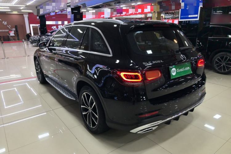 Used Mercedes-Benz GLC 2020 Facelift GLC 300 L 4MATIC Dynamic Edition
