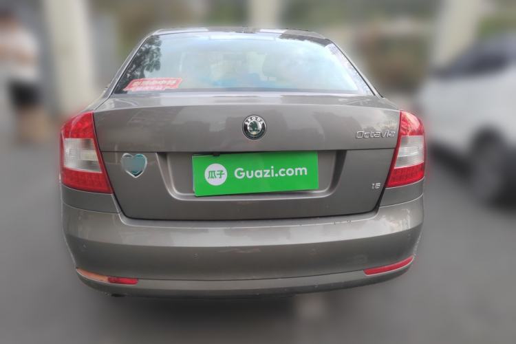 Used Skoda Octavia 2012 1.6L Automatic Yijie Edition Rear