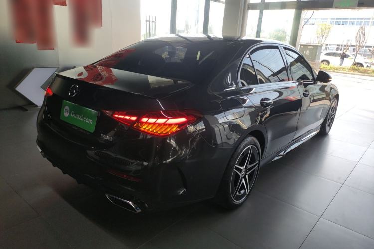 Used Mercedes-Benz C-Class 2023 Restyled C 260 L Night Edition Sports Version Rear Right 45 Deg