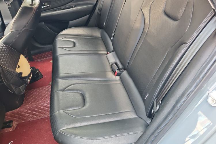 Used Hyundai Elantra 2021 1.5L CVT LUX Prestige Edition Left Rear Seat