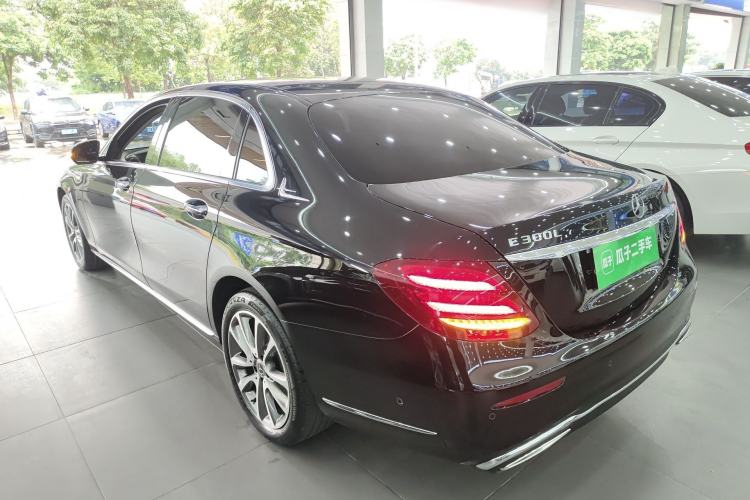 Used Mercedes-Benz E-Class 2018 E 300 L Stylish Model
