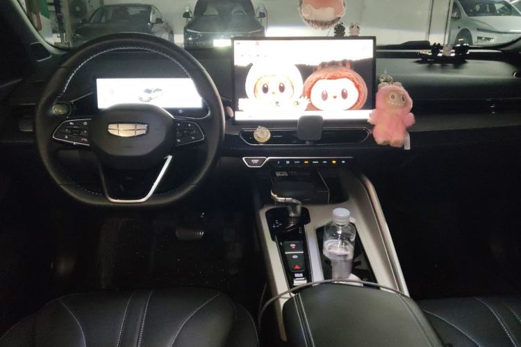 Used Geely Auto Preface 2025 Dongfang Yao 1.5TD Kunlun Edition
