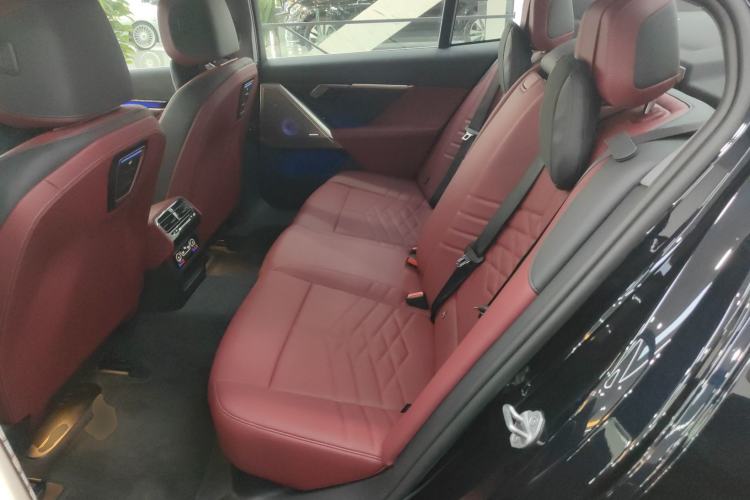 Used BMW 5 Series 2025 530Li Luxury Edition M Sport Package