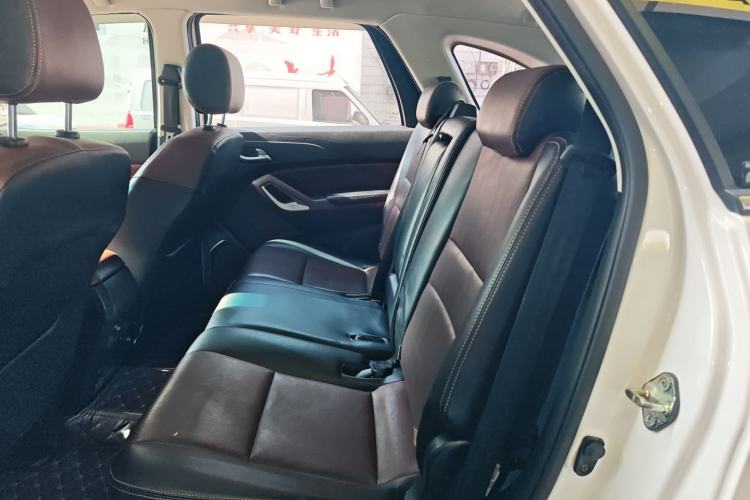 Used JMC Yusheng S350 2016 2.0T Automatic Two-Wheel Drive Gasoline Luxury Edition 5 Seats