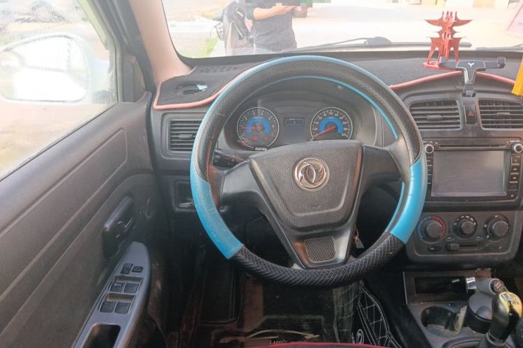 Used Dongfeng Fengon 330 2014 1.5L Manual Utility Version DK15 Steering Wheel