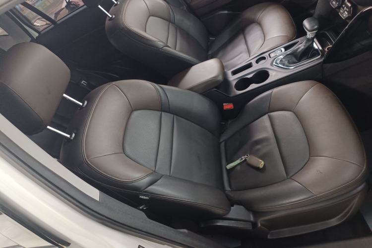 Used GAC Trumpchi GS4 2017 235T Automatic Two-Wheel Drive Luxury Smart Connectivity Version
