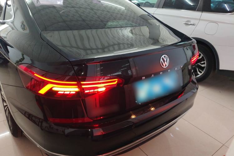 Used Volkswagen Passat 2020 330TSI Elite Edition China VI Rear