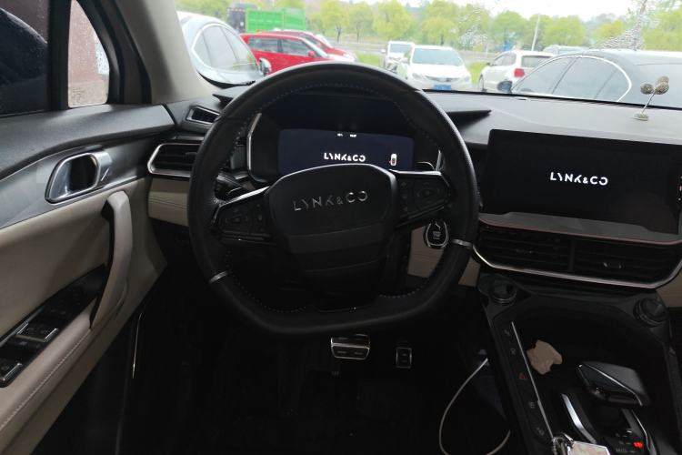 Used Lynk & Co 06 2021 1.5T Shero Pink Special Edition
