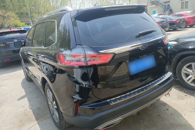 Used Ford Edge 2021 PLUS EcoBoost 245 Two-Wheel-Drive Platinum Edition 5 Seats