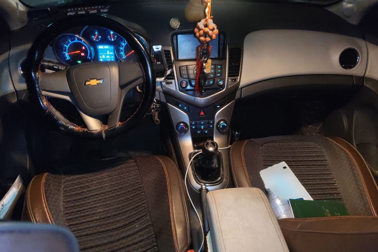 Used Chevrolet Cruze 2015 1.5L Classic SL MT
