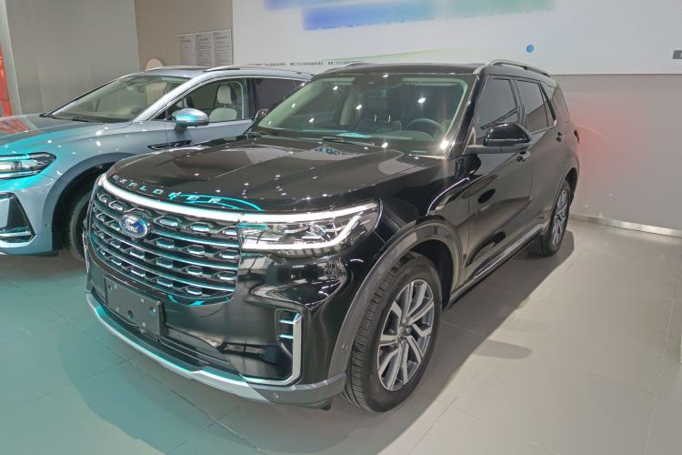 Used Ford Explorer 2023 EcoBoost 285 Four-Wheel Drive Titanium Edition 6 Seats