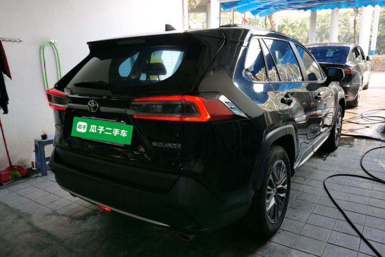 Used Toyota Wildlander 2023 2.0L CVT Two-Wheel Drive Luxury PLUS Edition
