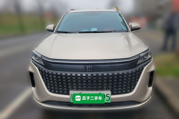 Used Landian E5 2023 1.5L DE-i 100KM Comfort Edition 7-Seater Front