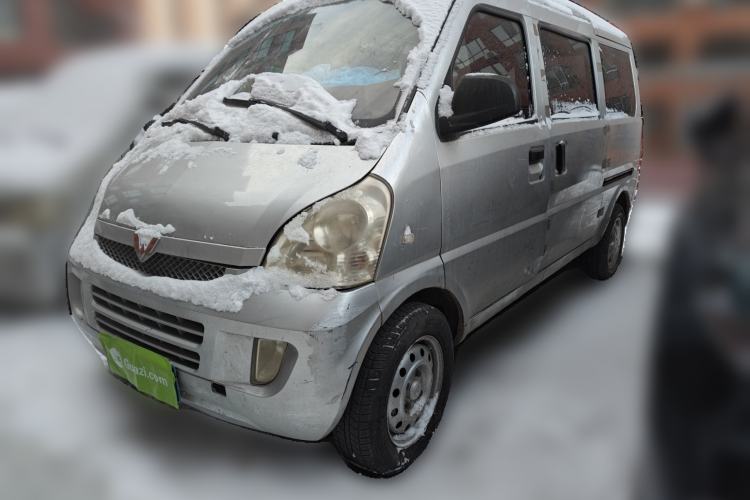 Used Wuling Rongguang 2011 1.2L Base Version