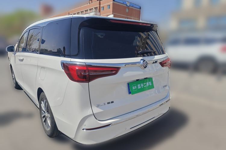 Used Buick GL8 2023 ES Lu Zun Deluxe Model
