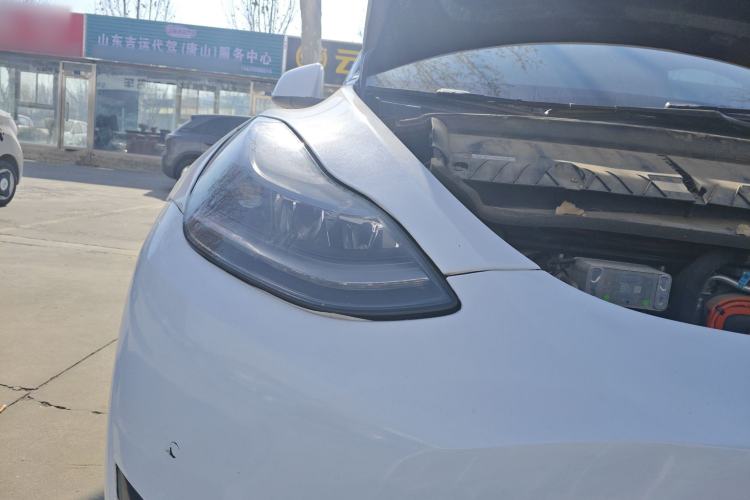 Used Tesla Model Y 2022 Rear-Wheel-Drive Version
