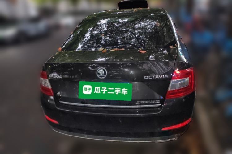 Used Skoda Octavia 2017 1.6L Automatic Smart Drive Edition Rear