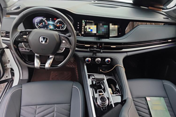 Used CHANGAN CS95 2023 2.0T All-Wheel Drive Premium PLUS
