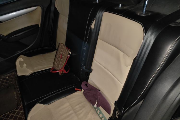 Used Volkswagen Lavida 2013 Revised Classic 1.6L Automatic Fashion Edition
