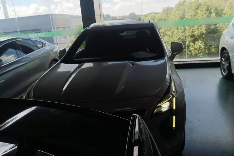 Used Cadillac XT4 2018 28T Two-Wheel Drive Leading Version