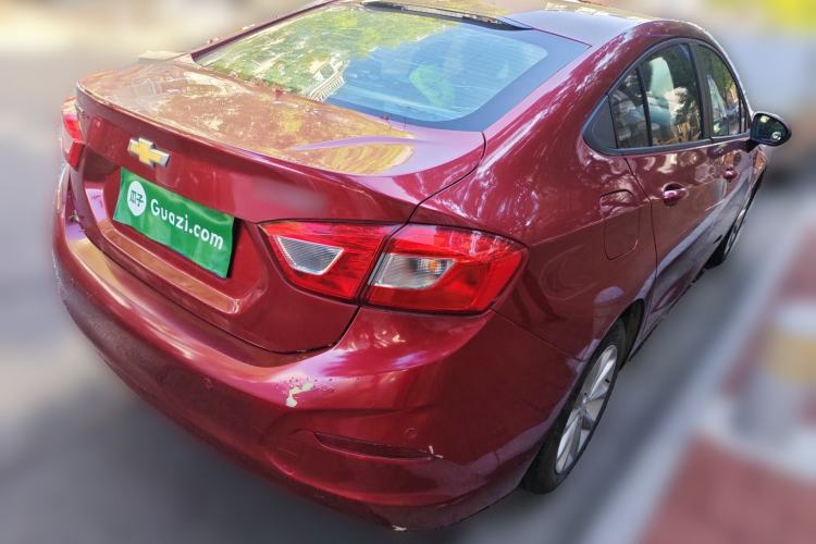 Used Chevrolet Cruze 2017 1.5L Automatic Pioneer Sunroof Edition
