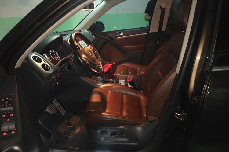 Used Volkswagen Tiguan 2015 1.8TSI Automatic Two-Wheel Drive Luxury Model Left Front Seat