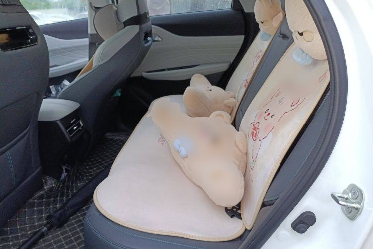 Used Changan UNI-Z New Energy 2024 Blue Whale Smart Electric iDD 125km Beyond Edition
