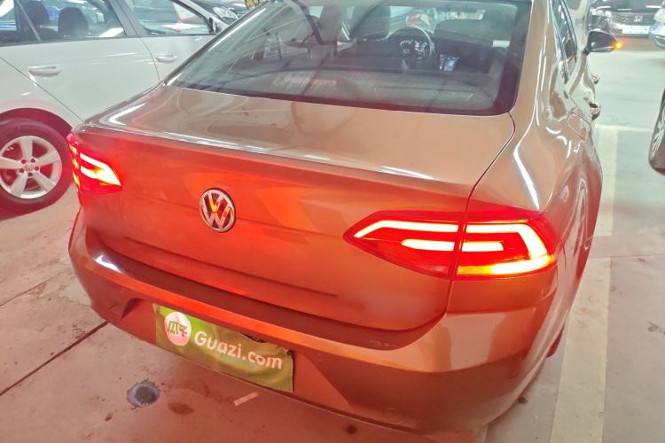 Used Volkswagen Lamando 2015 330TSI DSG Luxury Edition