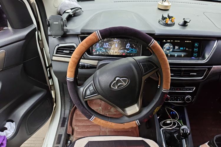 Used CHANGAN KAICHENG Oushang A600 2016 1.5L Manual Elite 7-Seater
