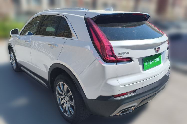 Used Cadillac XT4 2021 28T Two-Wheel Drive Leading Version
