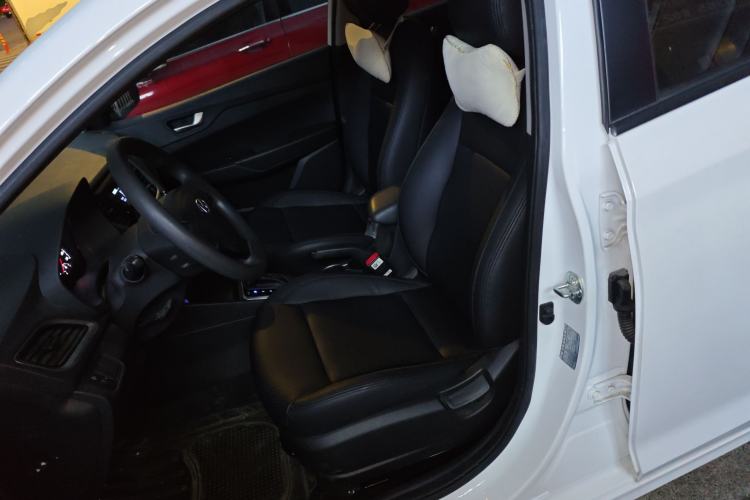 Used Hyundai Verna RV 2017 1.4L Automatic Cool Edition GLS China V Emission Standard Left Front Seat