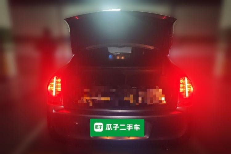 Used Chrysler 300C 2013 3.6L Premium Edition
