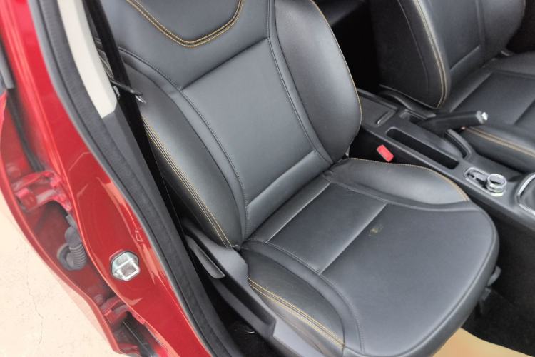 Used Dongfeng Aeolus AX4 2018 1.6L DCT Trendy & Stylish Model with Sunroof
